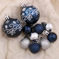 Set of balls plastic D-2.5 cm, D-5 cm, 28 pcs 