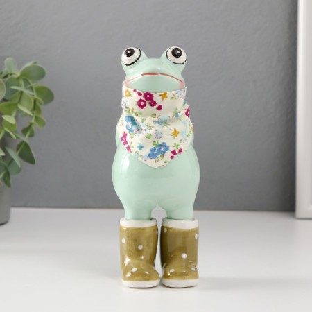 Souvenir Ceramics "Frog in rubber boots, with a scarf" 8.4x6x16.3 cm
