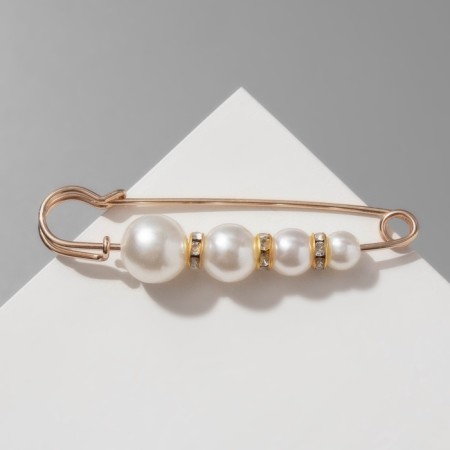Pin "Quartet", 7.5 cm, white color in gold-3