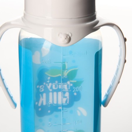 A bottle of feeding "Dairy cocktail", classic throat, 250 ml., 0 months, cylinder, with handles-1