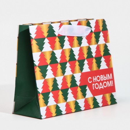 Laminated horizontal "Christmas tree", 15 x 12 x 5.5 cm, New Year-2