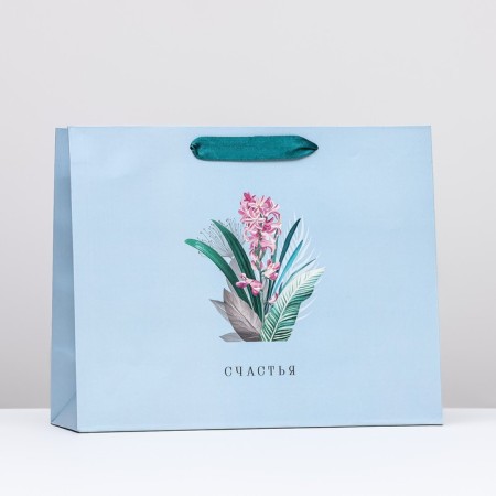 Gift package "Flower happiness", 32 x 26 x 12 cm