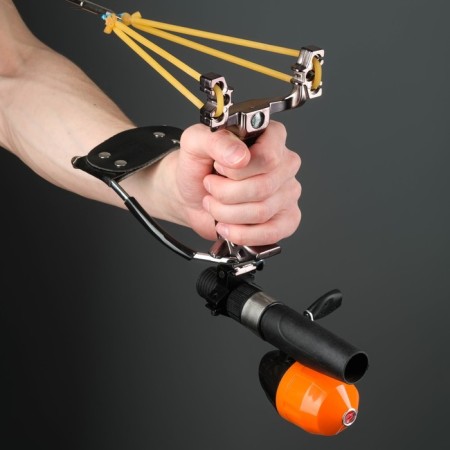 Fishing slingshot, 3 harnesses, 2 arrows-2