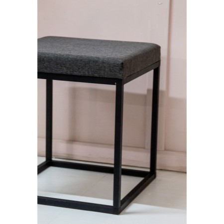 Puf, 400x400x450, Black MuAu/Tekna 9-4