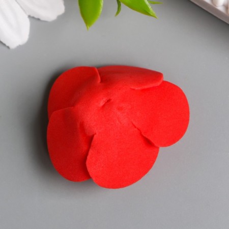 Decor for creativity "Red rose" d = 3.5 cm-1