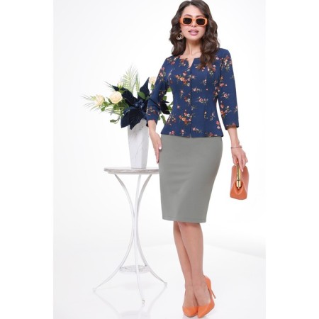 Women's costume "aristocrat", size 52-1