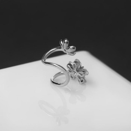 Earring "Kaff" Two flowers, white color in silver-2