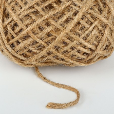 Thread for weaving, jute, d = 1.5-2 mm, 10 ± 0.5 m-2