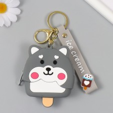 A keychain wallet with a carbine, strap of silicone 