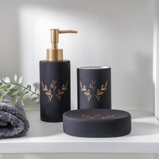 A set of accessories for the bathroom 