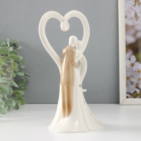 Souvenir Ceramics Light "Abstraction. Lovers, Kiss at a large heart" 11x8.5x20.5 cm-4