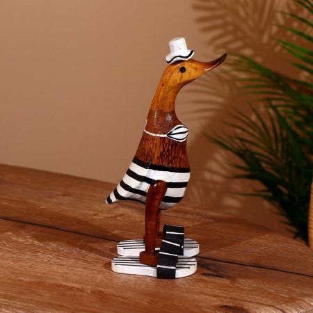 Souvenir "Duck on the beach" tree 27 cm-2