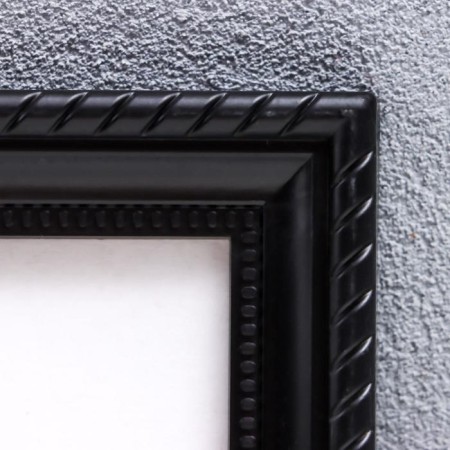 Photo frame plastic L-1 15x21 cm black (plastic screen)-1