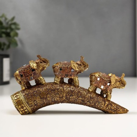 Polystone souvenir "Bronze Elephants with a blanket from the Arab carpet on a horn" 9x14x4 cm