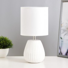 E14 40W white 14x14x28 cm Risalux desktop