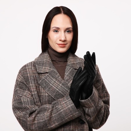 Gloves are female, dimensionless, without insulation, black color-3