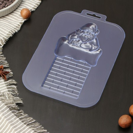 Form for chocolate and sweets Plastic “Santa on the pipe”, product size 17 × 8.3 × 1 cm, color transparent color-2