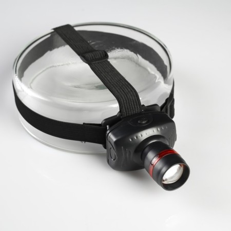 The flashlight of the "Watch", 1 LED, 6.5 x 5.5 x 4 cm, 3 AAA-1