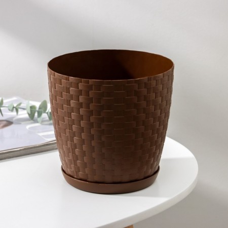 Pot for flowers with the Podon "Rotan", 2 l, the color is dark brown-1