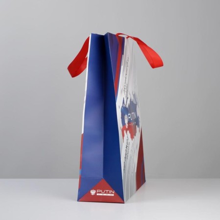 Laminated vertical packet “In my heart”, l 40 × 31 × 11.5 cm-1