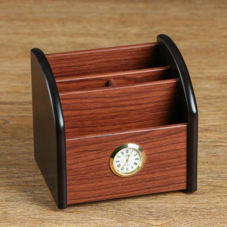 Organizer 3 sections, with a clock