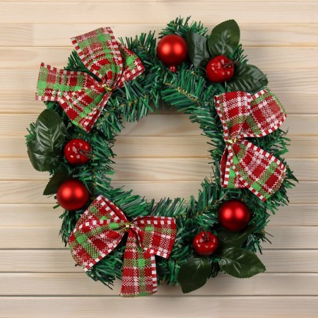 New Year's Wreath D-30 cm "Bright fairy tale" leaves balls apples