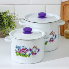 Set of pots 