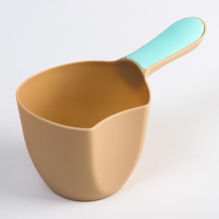 Plastic bucket for swimming and shaking heads, children's bath bucket, 500 ml., Mix color-10