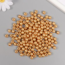 A set of beads 