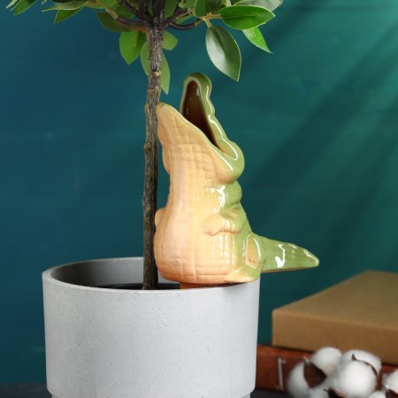 Irrigation for indoor and garden flowers "Congol" Kungur ceramics, 0.2l, 19cm, green-3