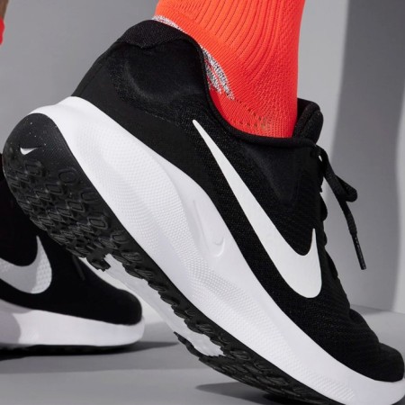 Cunning men's nike Revolution 7, size 12 (FB2207-001)-7