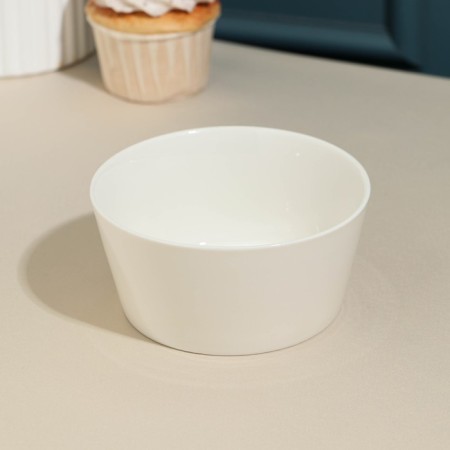 Porcelain salad, 350 ml, d = 12 cm, white