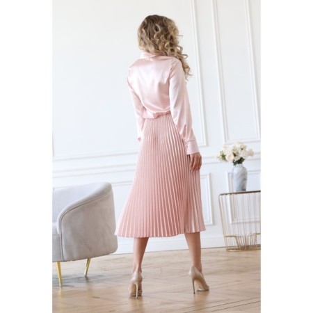 Women's dress, size 50-8