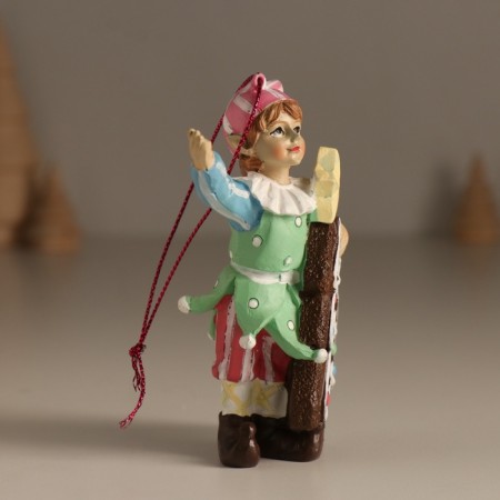 Souvenir Polystone Suspension "New Year's Elf with a gingerbridge" 8x4x10.5 cm-1