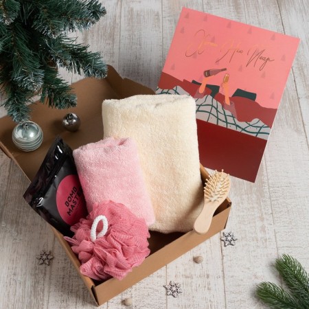 New Year's gift set "Happy New Yar" towel 50x90cm, 30x60cm and accessories (5 subjects)
