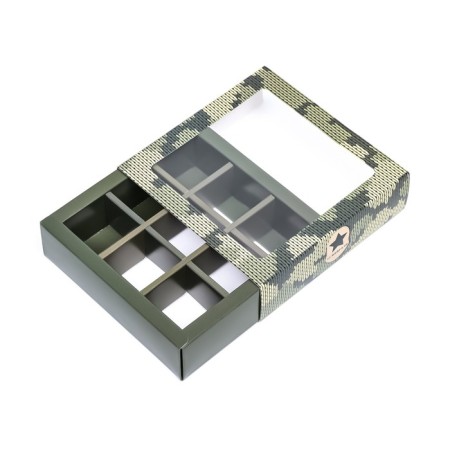 Box for 9 sweets with a shell, "camouflage" 13.8 x 13.8 x 3.8-3