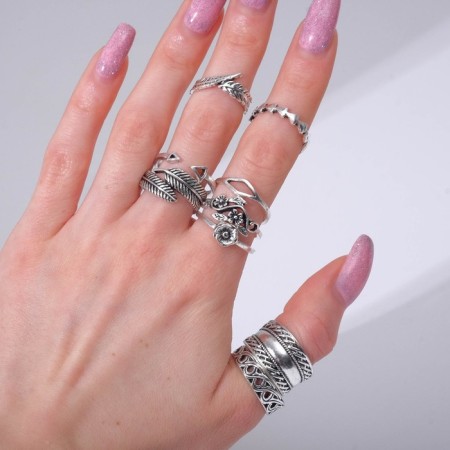 A set of rings 9 pieces of “Assorted” leaves, patterns, size mix, color black silver-2