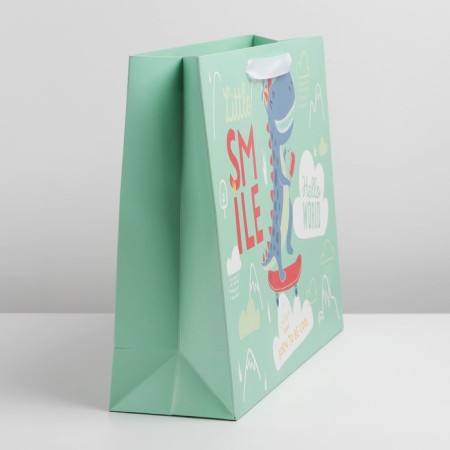 Gift Laminated horizontal package, packaging, Smile, l 40 x 31 x 11.5 cm-1