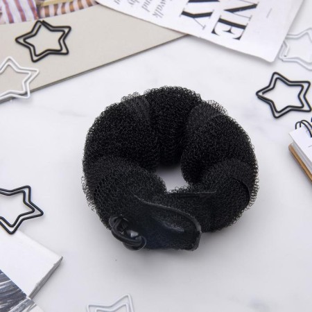 A roller with a mount and an elastic band for creating a beam 4x18cm, black