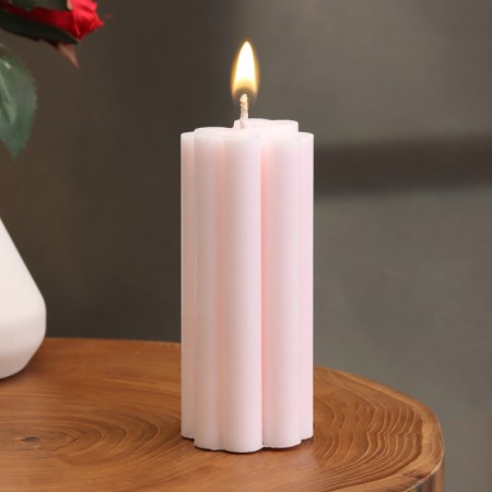 Candle-cylinder "four-leafer", 4.5x10.5 cm, light pink, 6 hours