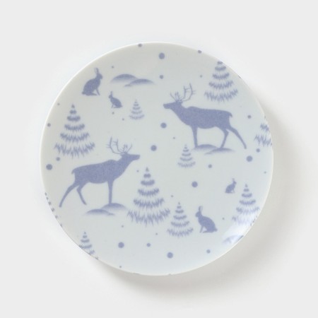 Porcelain plate "Winter Forest", d = 20 cm, white color