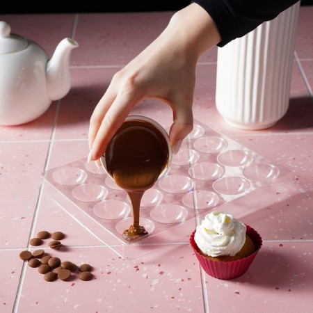 Form for chocolate and sweets "Semosfer", 23.6 × 18.8 cm, 20 cells (4 × 4 × 1.8 cm)-8