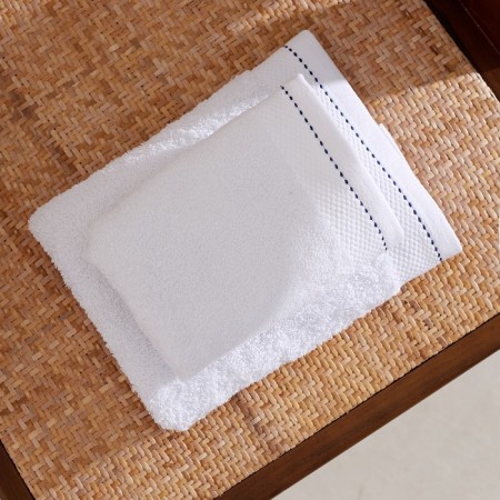 Tmachry Lovelife "Plain" 50*90 cm, col. White, 100% cotton, 450 g/m2-5