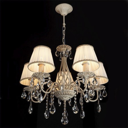 Amelia 5x60W E14 chandelier is white with gold-1