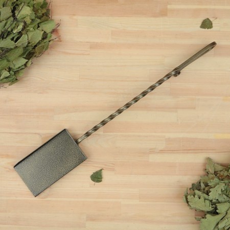 Scoop with forged handle