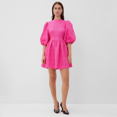 Women's dress with a neckline on the back MIST, p. S, pink-1