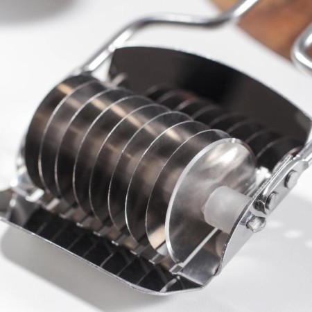 Konfinett's home -made noodles “Prof”, 5 mm, 17.5 × 7.5 × 3 cm, chrome -colored-3