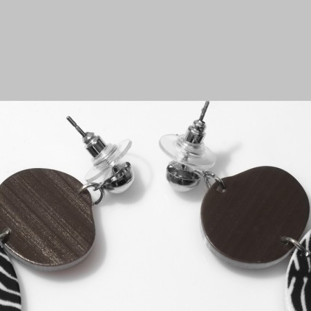 Acryl Earrings "Circle", black and white color in silver-2