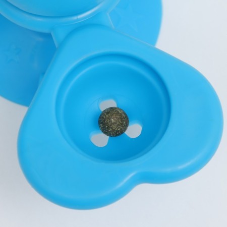Toy-wound on a suction cup for cats "Clover", with cat mint and backlight, 3 compartments-5