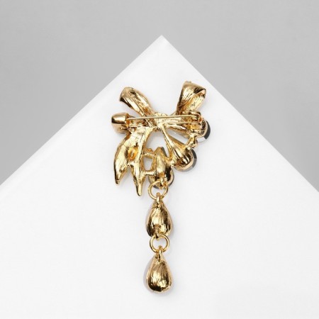 Brooch "Flower dew", the color of the rainbow-white in gold-1